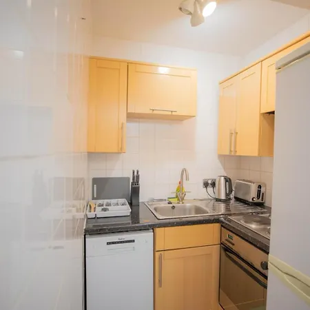 Cozy Two Bedroom At Chelsea Cloisters Hotel London Exterior photo